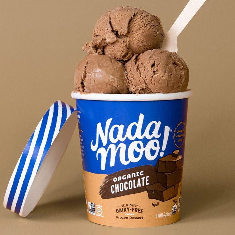 NadaMoo! - Organic Chocolate (Pint) open