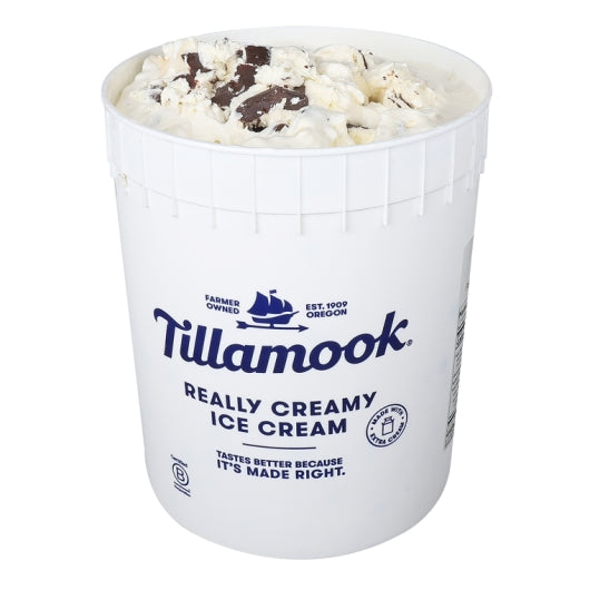 Tillamook, Campfire Peanut Butter Cup Ice Cream - 3 Gallons open