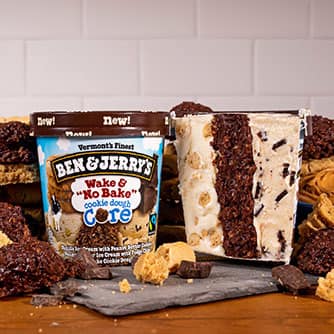 Ben & Jerry's - Wake & "No Bake" Cookie Dough Core open